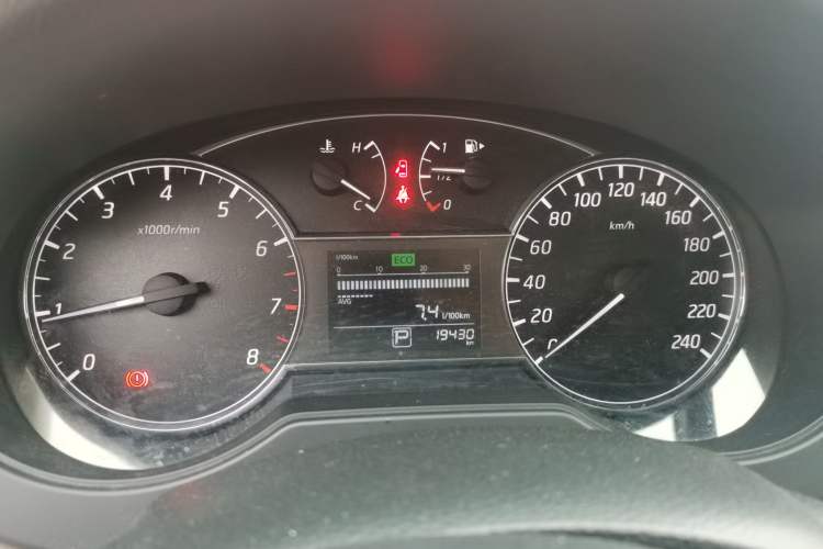 Used Nissan Tiida 2016 1.6L CVT Joyride Edition Instrument Cluster