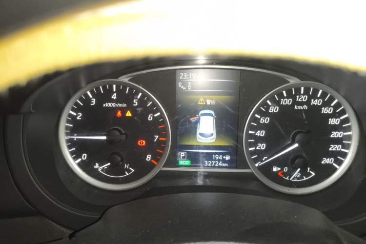 Used Nissan Tiida 2016 1.6L CVT Smart Drive Edition Instrument Cluster