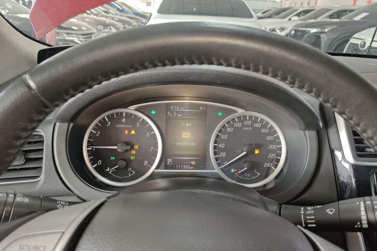 Used Nissan Tiida 2016 1.6L CVT ZhiZun Edition Instrument Cluster