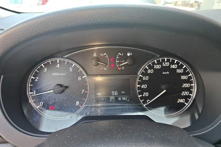 Used Nissan Tiida 2016 1.6L CVT Cool Dynamic Edition Instrument Cluster