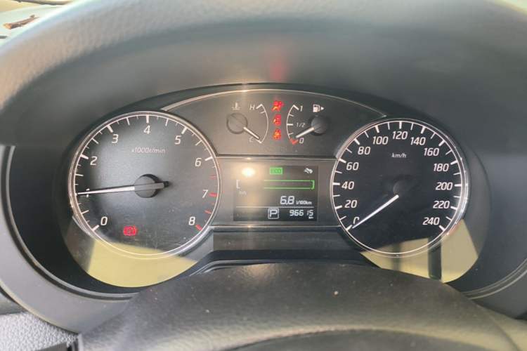 Used Nissan Tiida 2016 1.6L CVT Cool Dynamic Edition Instrument Cluster