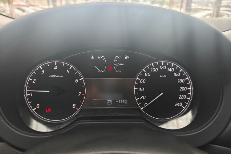 Used Nissan Tiida 2016 1.6L CVT Cool Dynamic Edition Instrument Cluster