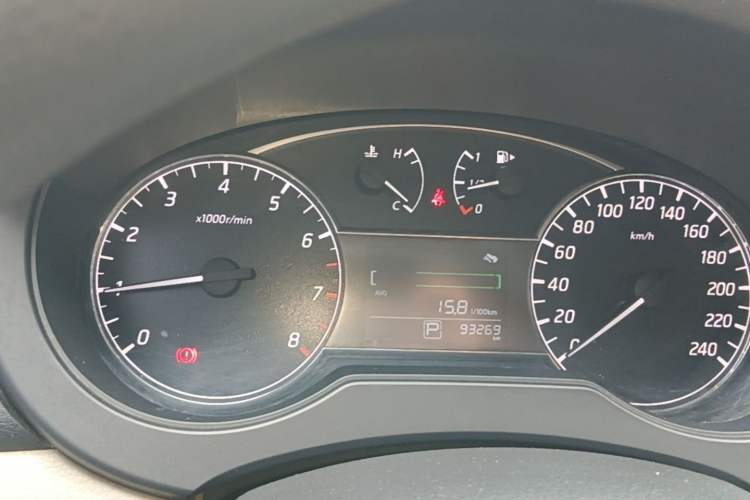 Used Nissan Tiida 2016 1.6L CVT Joyride Edition Instrument Cluster