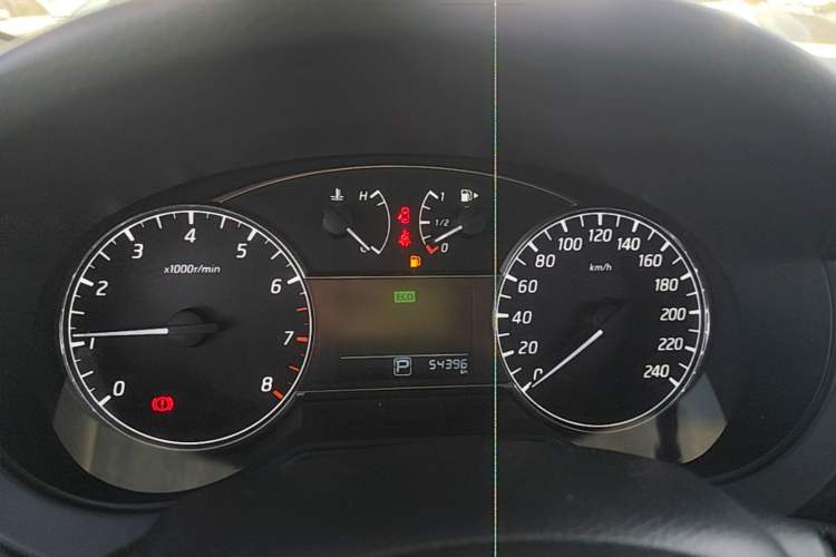 Used Nissan Tiida 2016 1.6L CVT Cool Dynamic Edition Instrument Cluster