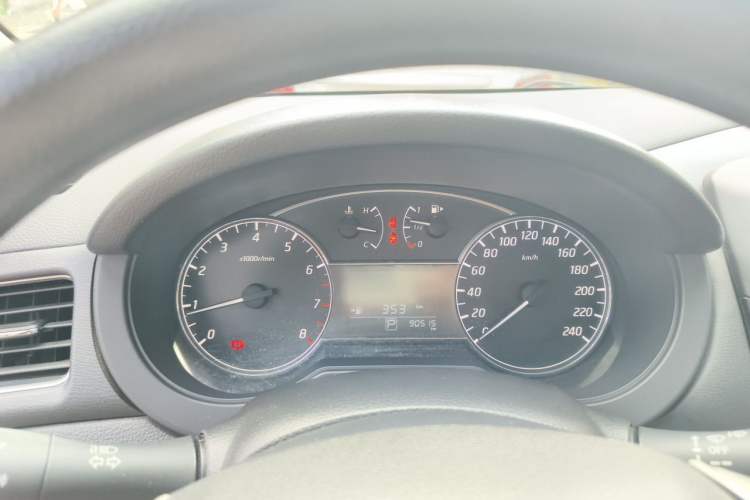 Used Nissan Tiida 2016 1.6L CVT Cool Dynamic Edition Instrument Cluster