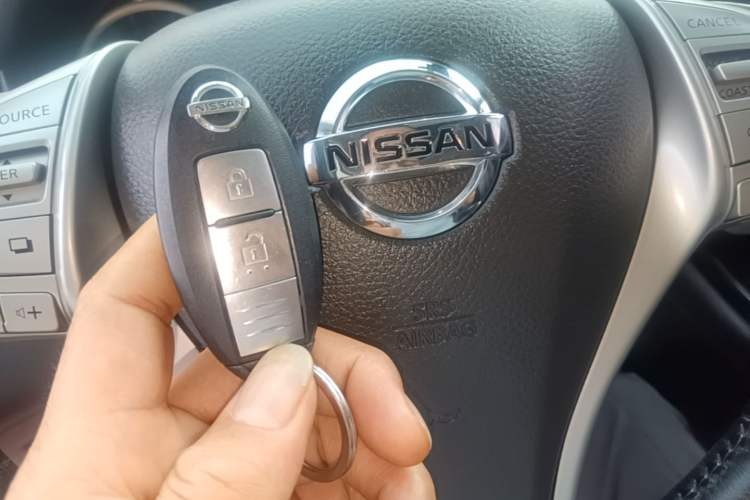 Used Nissan Tiida 2016 1.6L CVT ZhiZun Edition Interior 1
