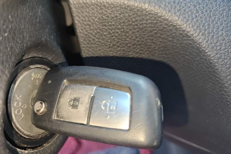 Used Nissan Tiida 2016 1.6L CVT Cool Dynamic Edition Interior 1