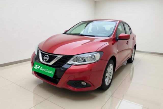 Ojetý Nissan Tiida 2016 1.6L CVT Cool Dynamic Edition