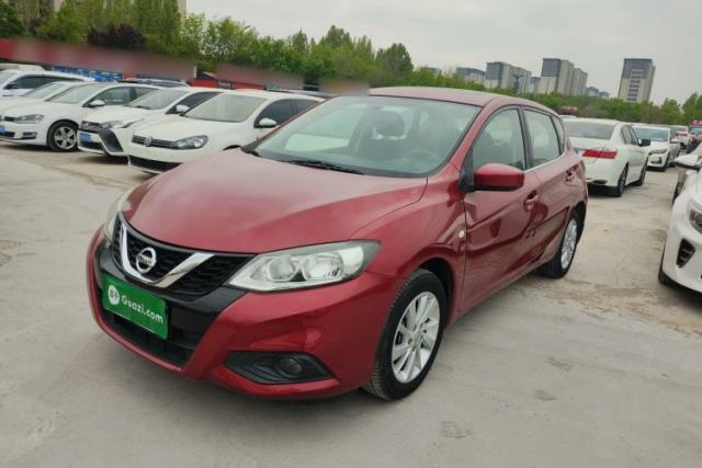Ojetý Nissan Tiida 2016 1.6L CVT Cool Dynamic Edition