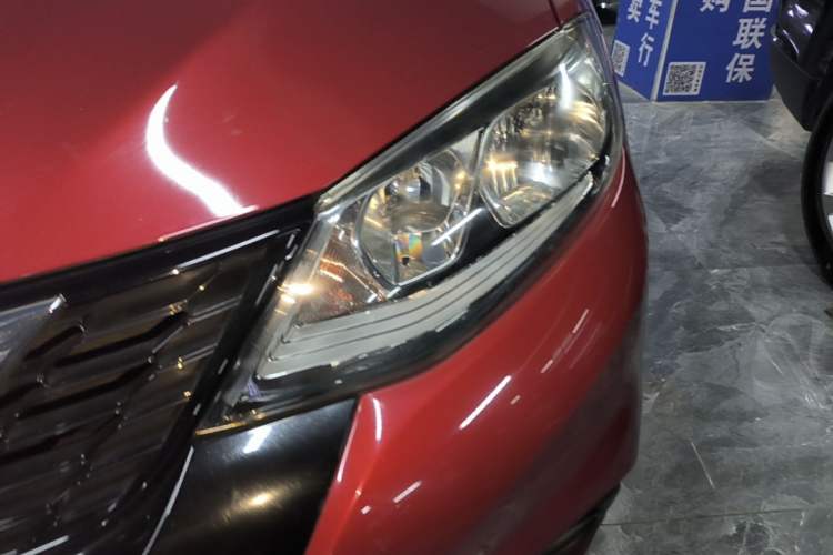 Used Nissan Tiida 2016 1.6L CVT Smart Drive Edition Left Front Headlight