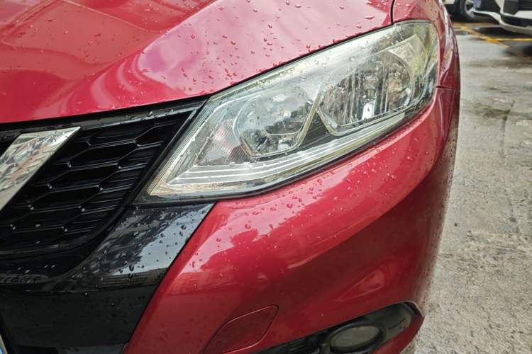 Used Nissan Tiida 2016 1.6L CVT Smart Drive Edition Left Front Headlight