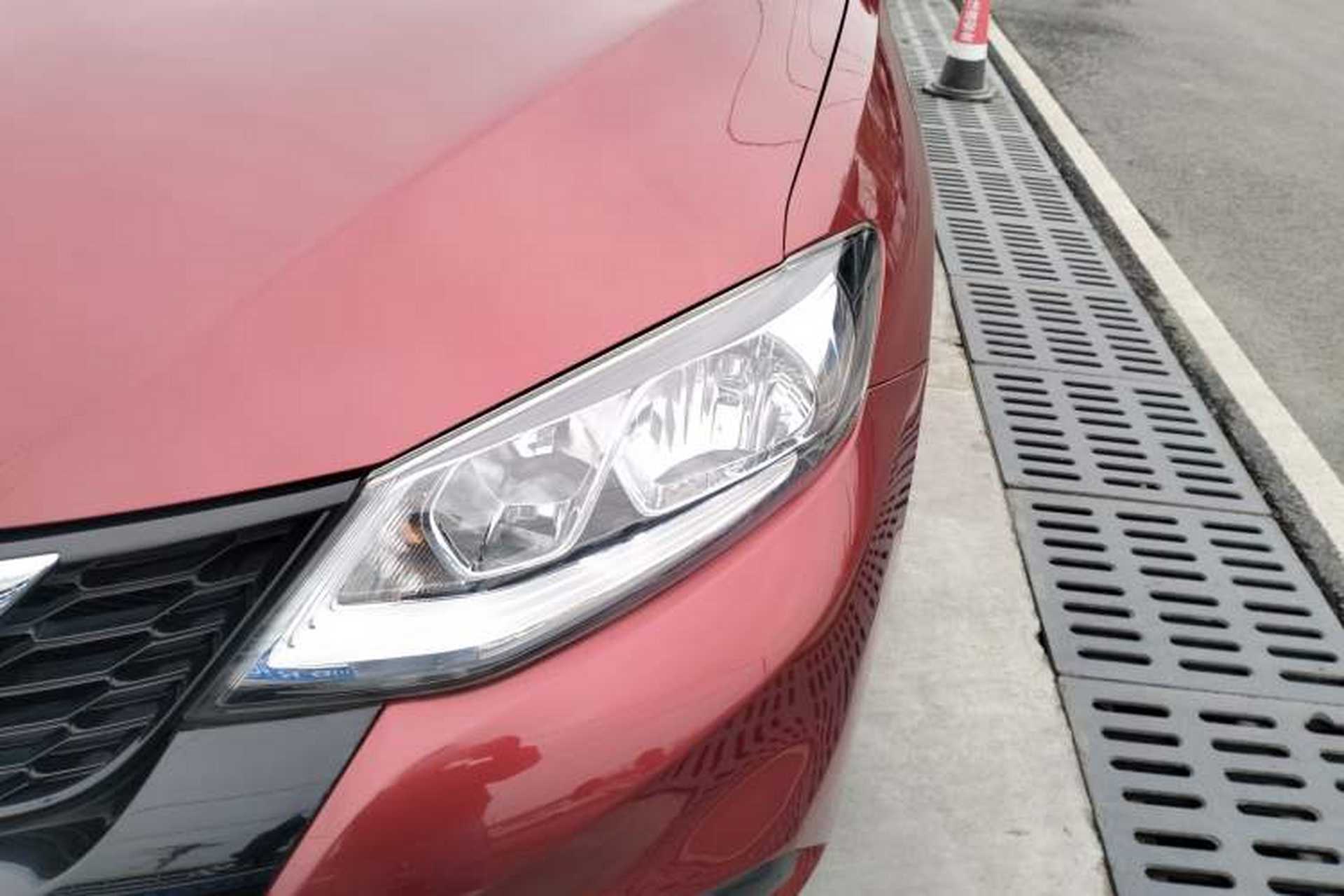 Used Nissan Tiida 2016 1.6L CVT Smart Drive Edition Left Front Headlight