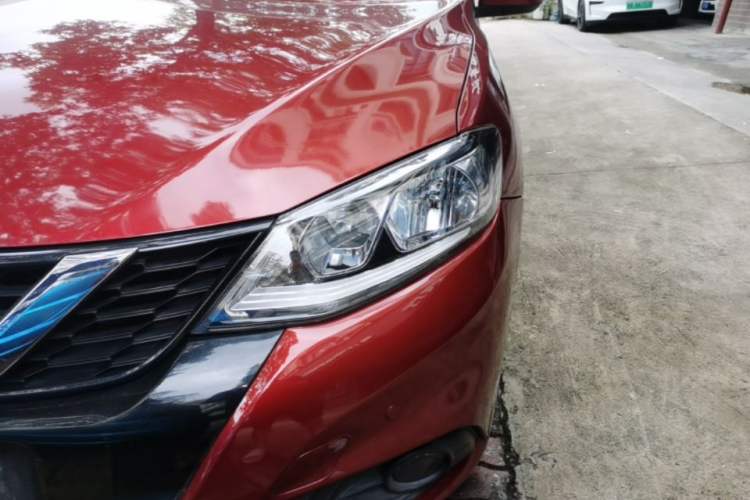 Used Nissan Tiida 2016 1.6L CVT Smart Drive Edition Left Front Headlight