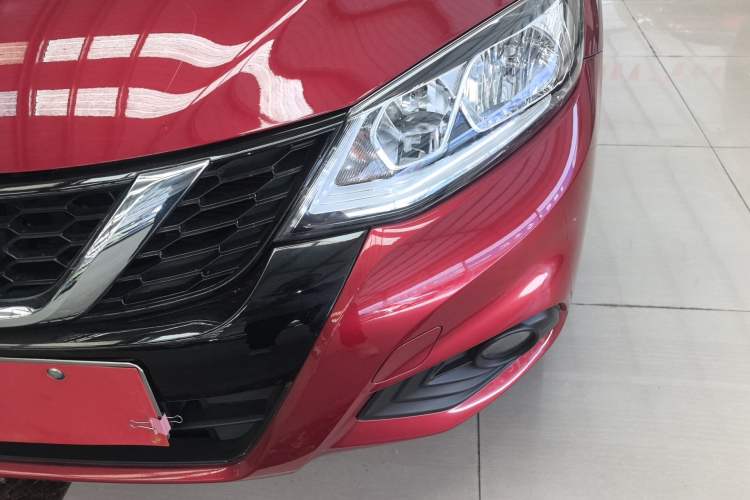 Used Nissan Tiida 2016 1.6L CVT Smart Drive Edition Left Front Headlight