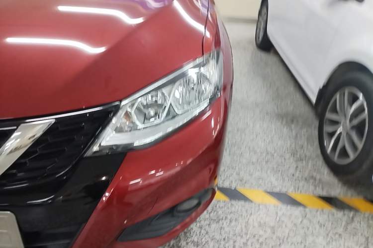 Used Nissan Tiida 2016 1.6L CVT Cool Dynamic Edition Left Front Headlight
