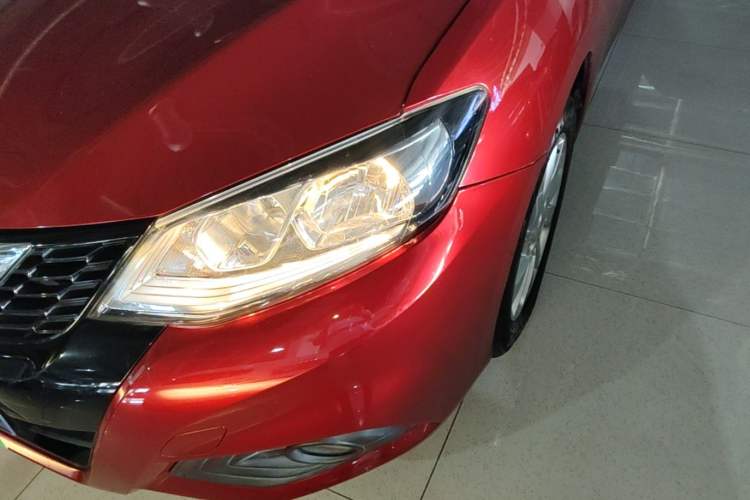 Used Nissan Tiida 2016 1.6L CVT Cool Dynamic Edition Left Front Headlight