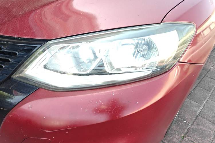 Used Nissan Tiida 2016 1.6L CVT Cool Dynamic Edition Left Front Headlight