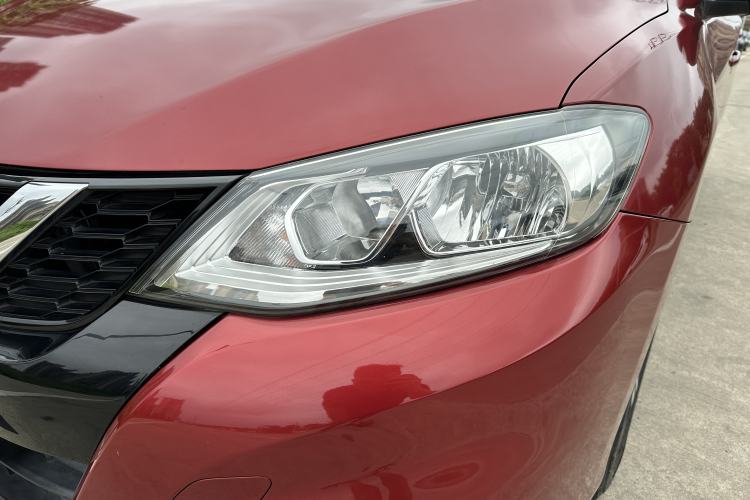 Used Nissan Tiida 2016 1.6L CVT Smart Drive Edition Left Front Headlight