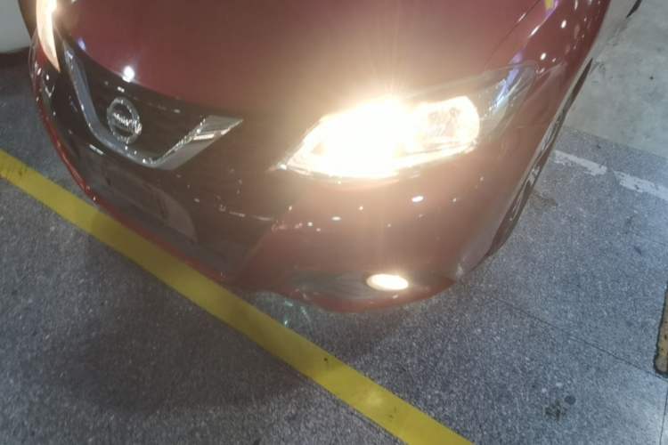 Used Nissan Tiida 2016 1.6L CVT Smart Drive Edition Left Front Headlight