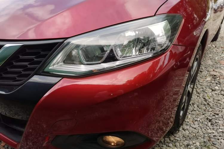 Used Nissan Tiida 2016 1.6L CVT Smart Drive Edition Left Front Headlight