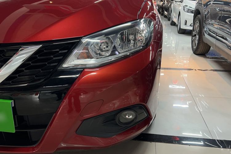 Used Nissan Tiida 2016 1.6L CVT Cool Dynamic Edition Left Front Headlight
