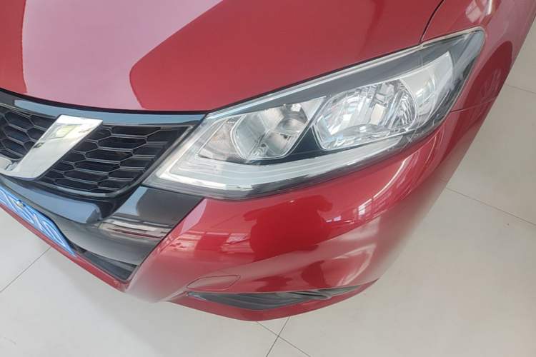 Used Nissan Tiida 2016 1.6L CVT Smart Drive Edition Left Front Headlight