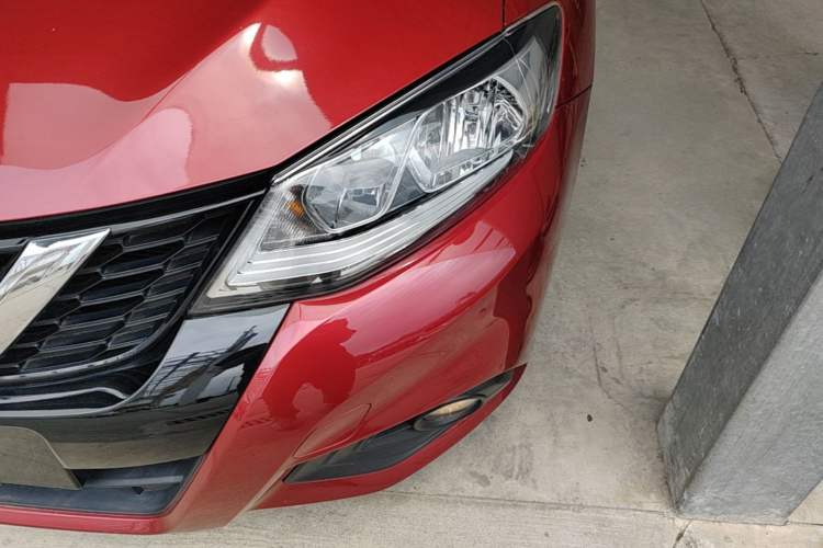 Used Nissan Tiida 2016 1.6L CVT Smart Drive Edition Left Front Headlight