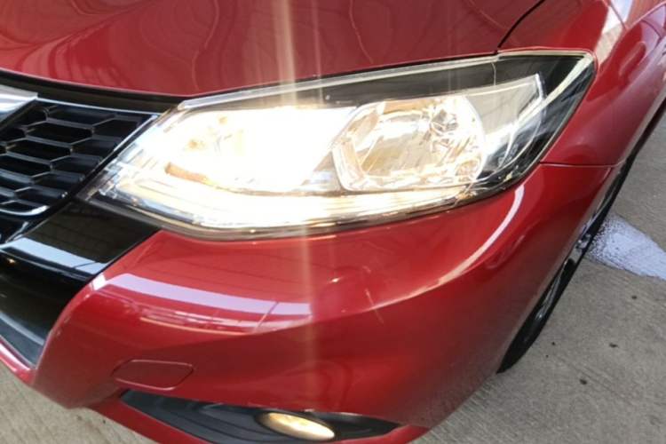 Used Nissan Tiida 2016 1.6L CVT Smart Drive Edition Left Front Headlight
