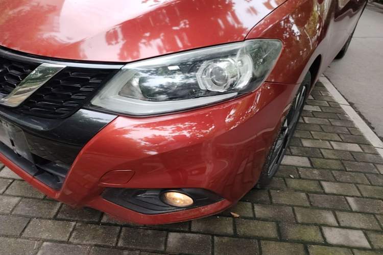 Used Nissan Tiida 2016 1.6L CVT ZhiZun Edition Left Front Headlight