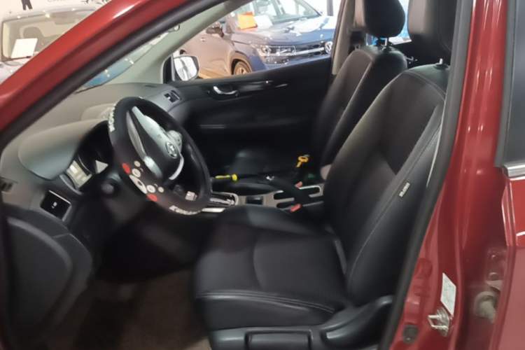 Used Nissan Tiida 2016 1.6L CVT Smart Drive Edition Left Front Seat