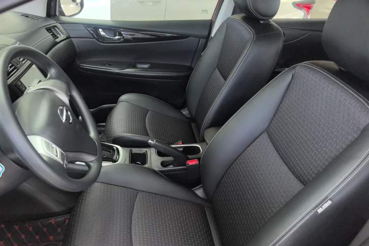 Used Nissan Tiida 2016 1.6L CVT Smart Drive Edition Left Front Seat