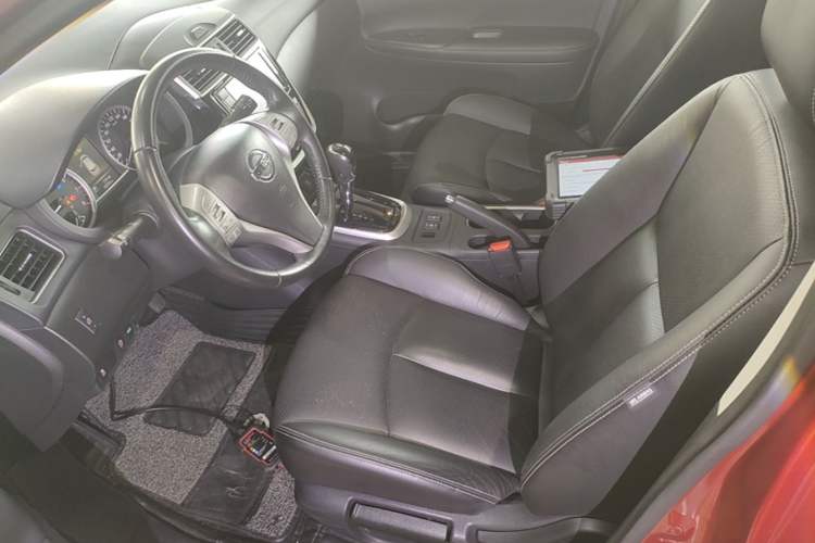 Used Nissan Tiida 2016 1.6L CVT ZhiZun Edition Left Front Seat