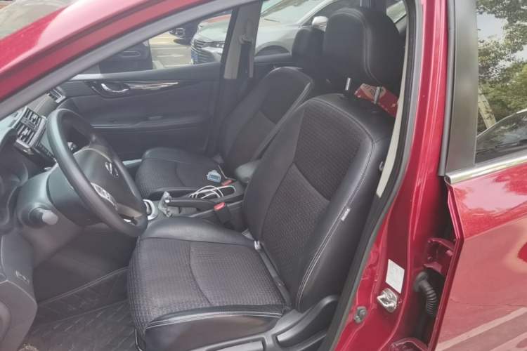Used Nissan Tiida 2016 1.6L CVT Smart Drive Edition Left Front Seat