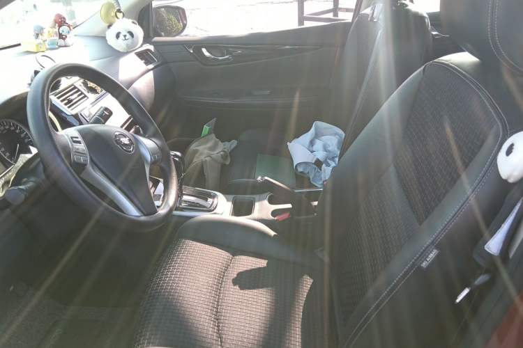 Used Nissan Tiida 2016 1.6L CVT Smart Drive Edition Left Front Seat