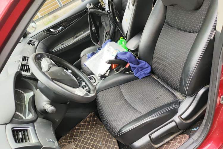 Used Nissan Tiida 2016 1.6L CVT Smart Drive Edition Left Front Seat