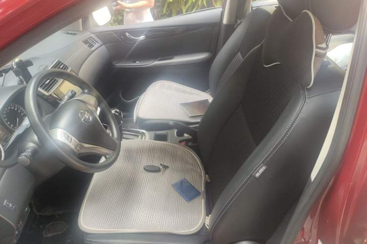 Used Nissan Tiida 2016 1.6L CVT Smart Drive Edition Left Front Seat