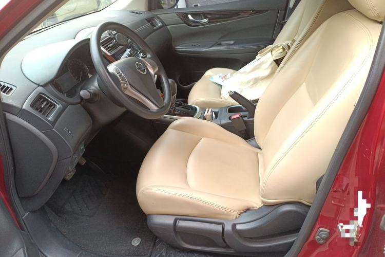 Used Nissan Tiida 2016 1.6L CVT Cool Dynamic Edition Left Front Seat