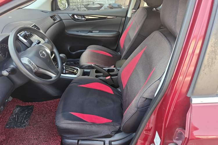 Used Nissan Tiida 2016 1.6L CVT Cool Dynamic Edition Left Front Seat