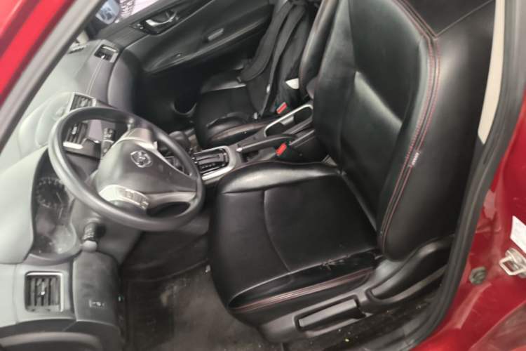 Used Nissan Tiida 2016 1.6L CVT Cool Dynamic Edition Left Front Seat