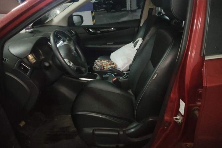 Used Nissan Tiida 2016 1.6L CVT Smart Drive Edition Left Front Seat