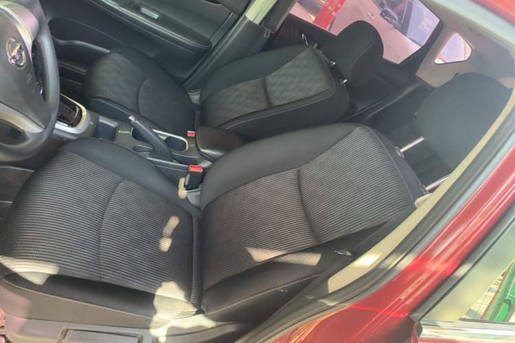 Used Nissan Tiida 2016 1.6L CVT Cool Dynamic Edition Left Front Seat