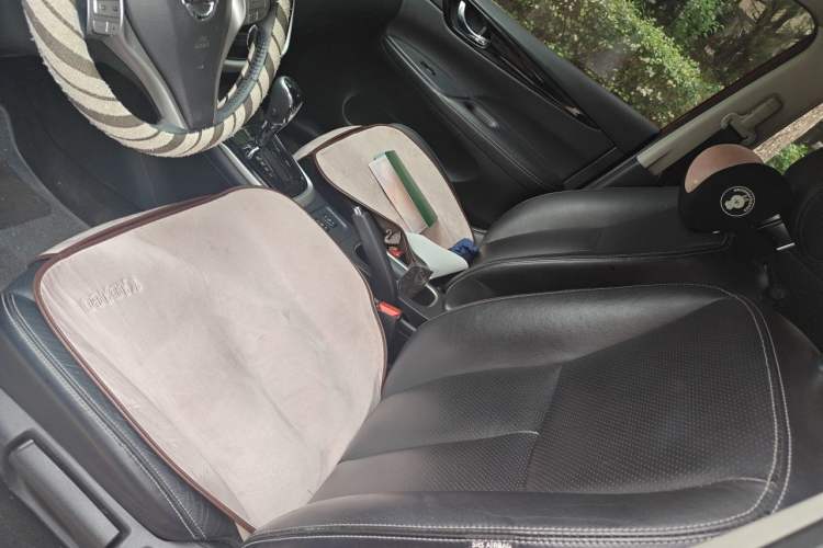 Used Nissan Tiida 2016 1.6L CVT ZhiZun Edition Left Front Seat