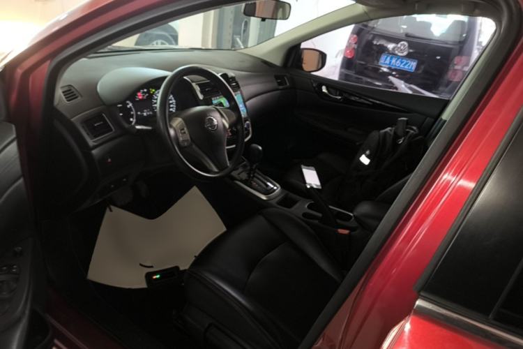 Used Nissan Tiida 2016 1.6L CVT Cool Dynamic Edition Left Front Seat