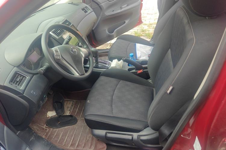 Used Nissan Tiida 2016 1.6L CVT Cool Dynamic Edition Left Front Seat