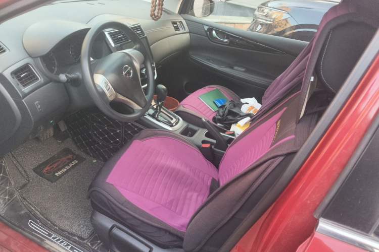 Used Nissan Tiida 2016 1.6L CVT Cool Dynamic Edition Left Front Seat