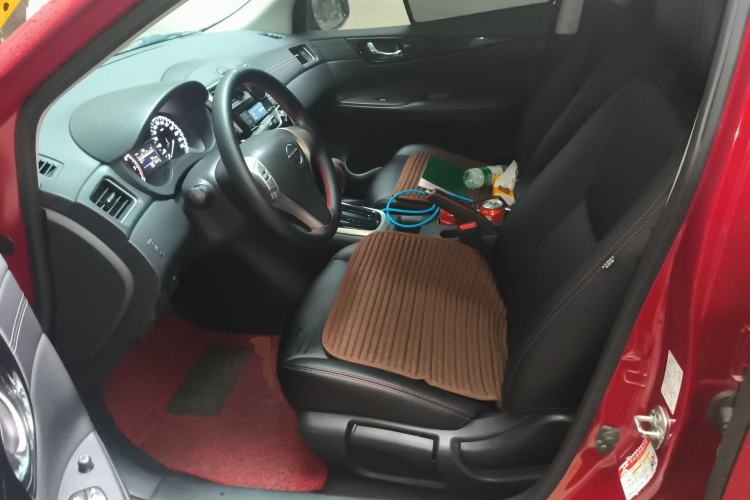 Used Nissan Tiida 2016 1.6L CVT Cool Dynamic Edition Left Front Seat