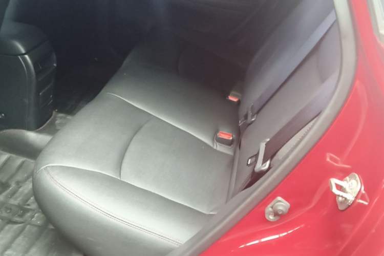 Used Nissan Tiida 2016 1.6L CVT Cool Dynamic Edition Left Rear Seat