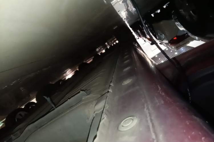 Used Nissan Tiida 2016 1.6L CVT Smart Drive Edition Left Side Sill