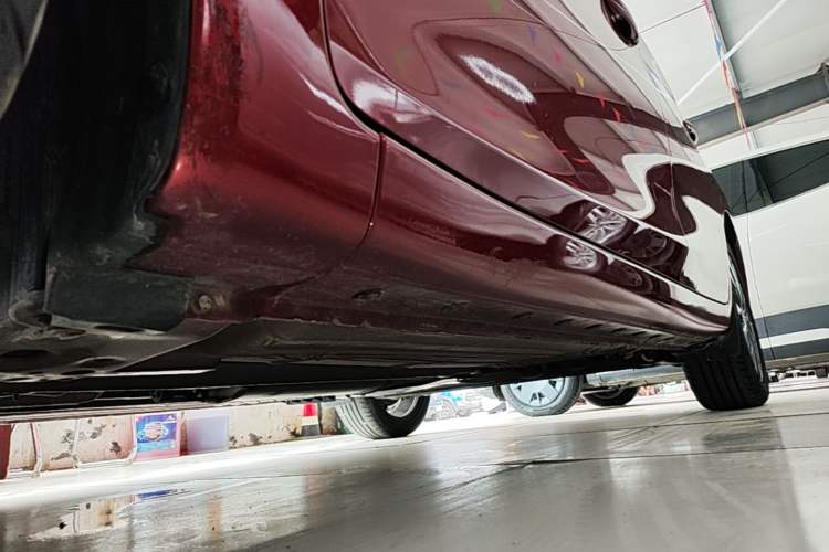 Used Nissan Tiida 2016 1.6L CVT ZhiZun Edition Left Side Sill