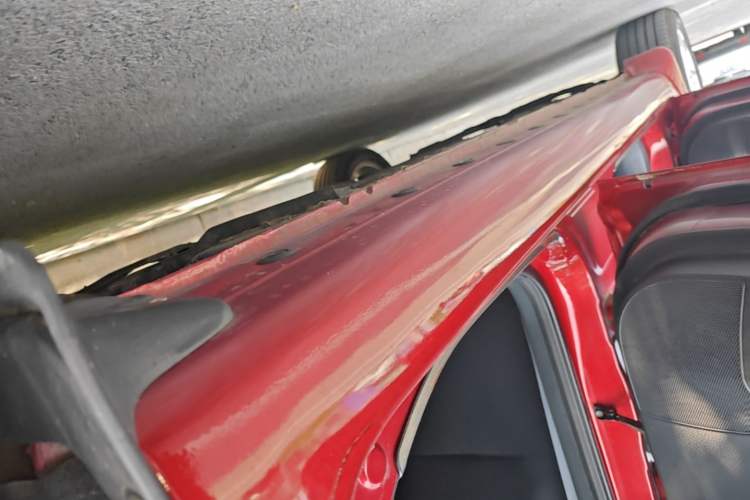 Used Nissan Tiida 2016 1.6L CVT Cool Dynamic Edition Left Side Sill